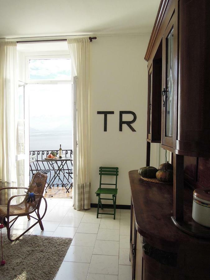 Charming House With Private Dock On Lake Como Argegno Bagian luar foto