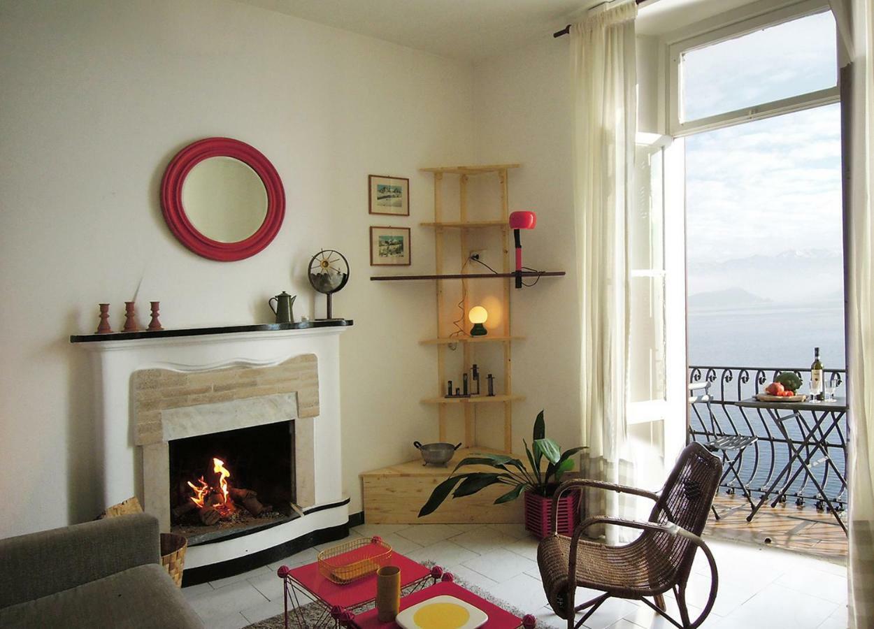 Charming House With Private Dock On Lake Como Argegno Bagian luar foto